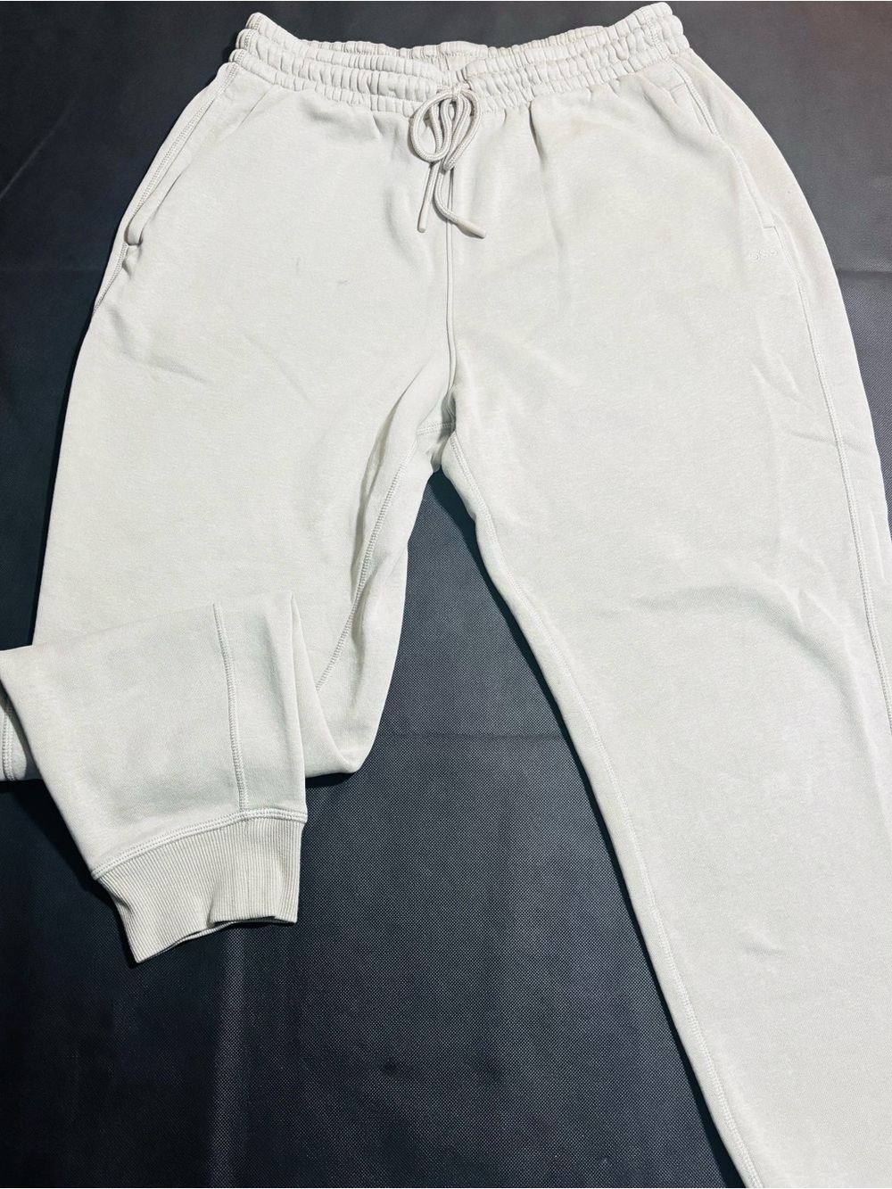 Men’s Beige DSG Cuffed Sweatpants Size Large, Pockets & Drawstring